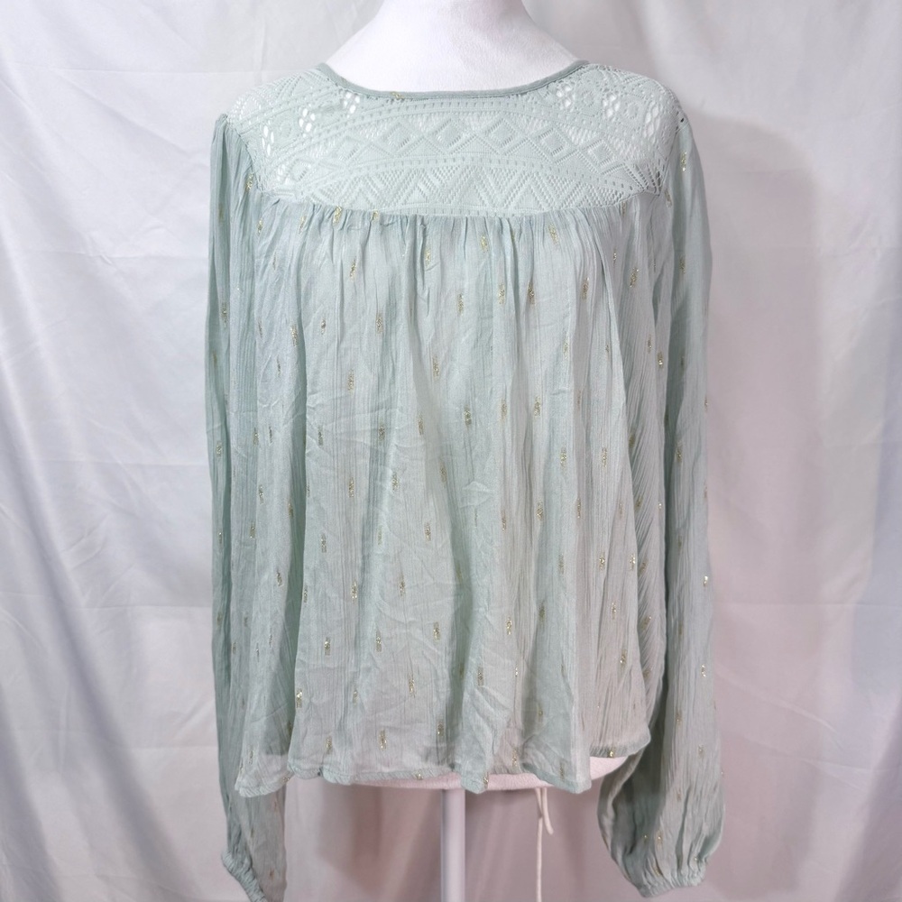 NWT Wrangler Retro Lightweight Sage Green Long Sleeve Top With Texture Lace Yoke